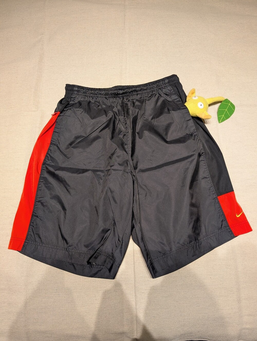 Vintage Nike Nylon Shorts mens XL